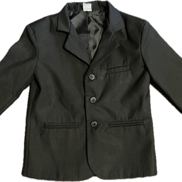 Kids Suit - Picture 4 of 6